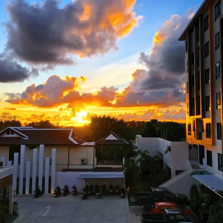 Happy Place Phuket Екстериор снимка